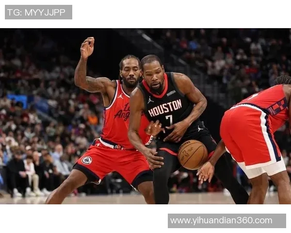 莱昂纳德领衔对决火箭队展现超强实力与战术博弈的精彩较量